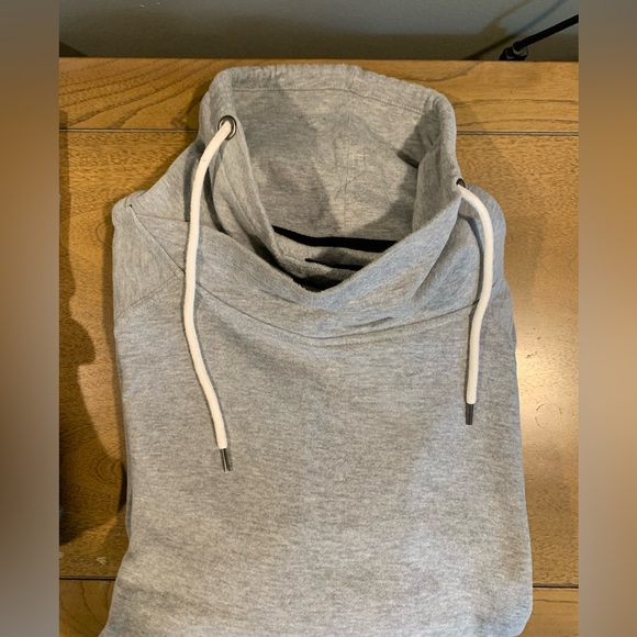 Ocean Current Mens Funnel Neck Sweatshirt, XL, Great Condition - Picture 2 of 14